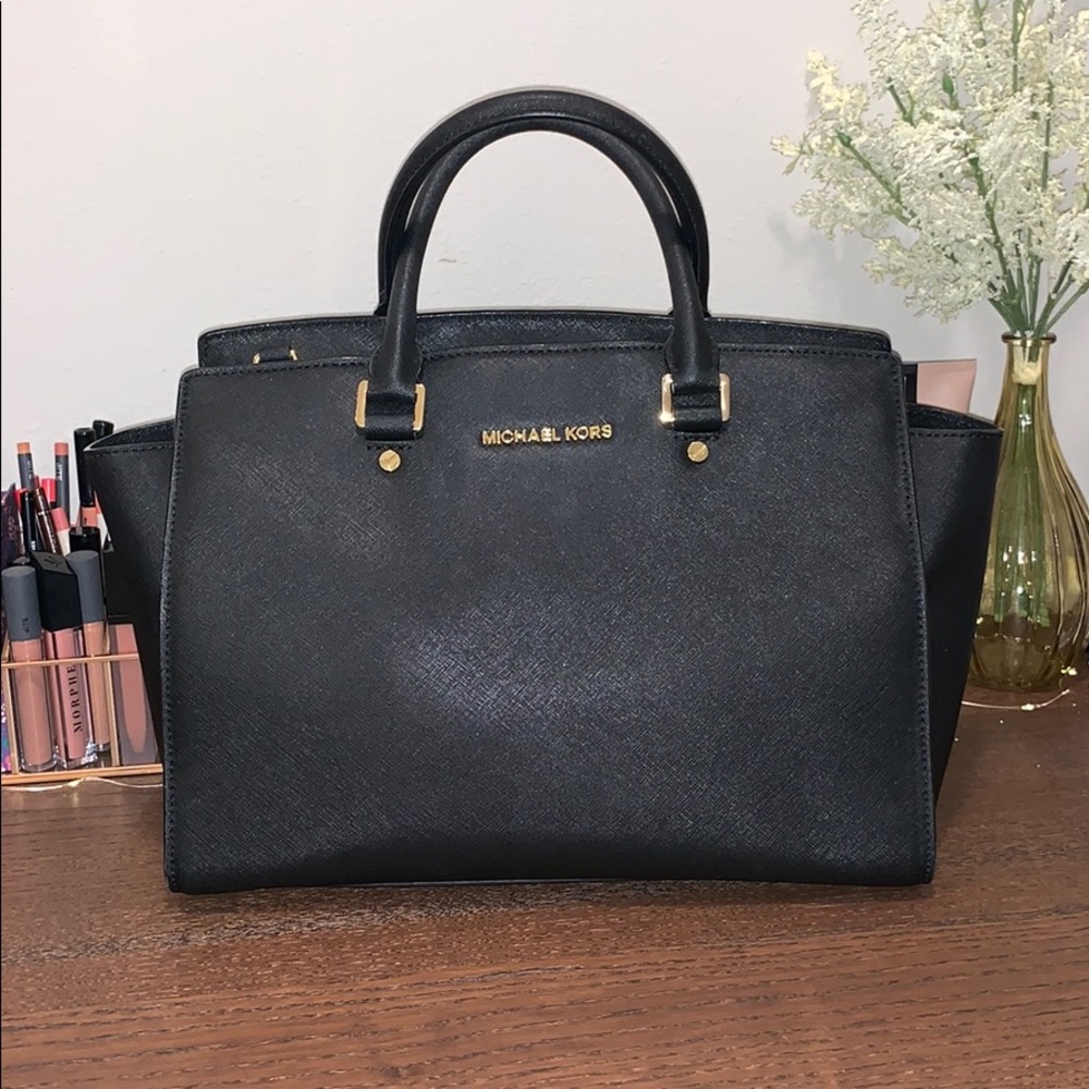 Michael Kors Black Selma